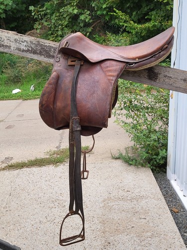 Alter sattel pferd reiten - sattel,